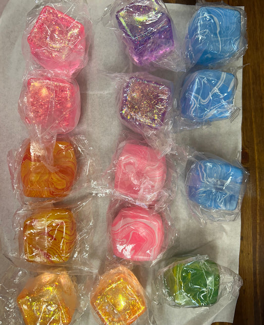 ND D•U•P•E Cubes